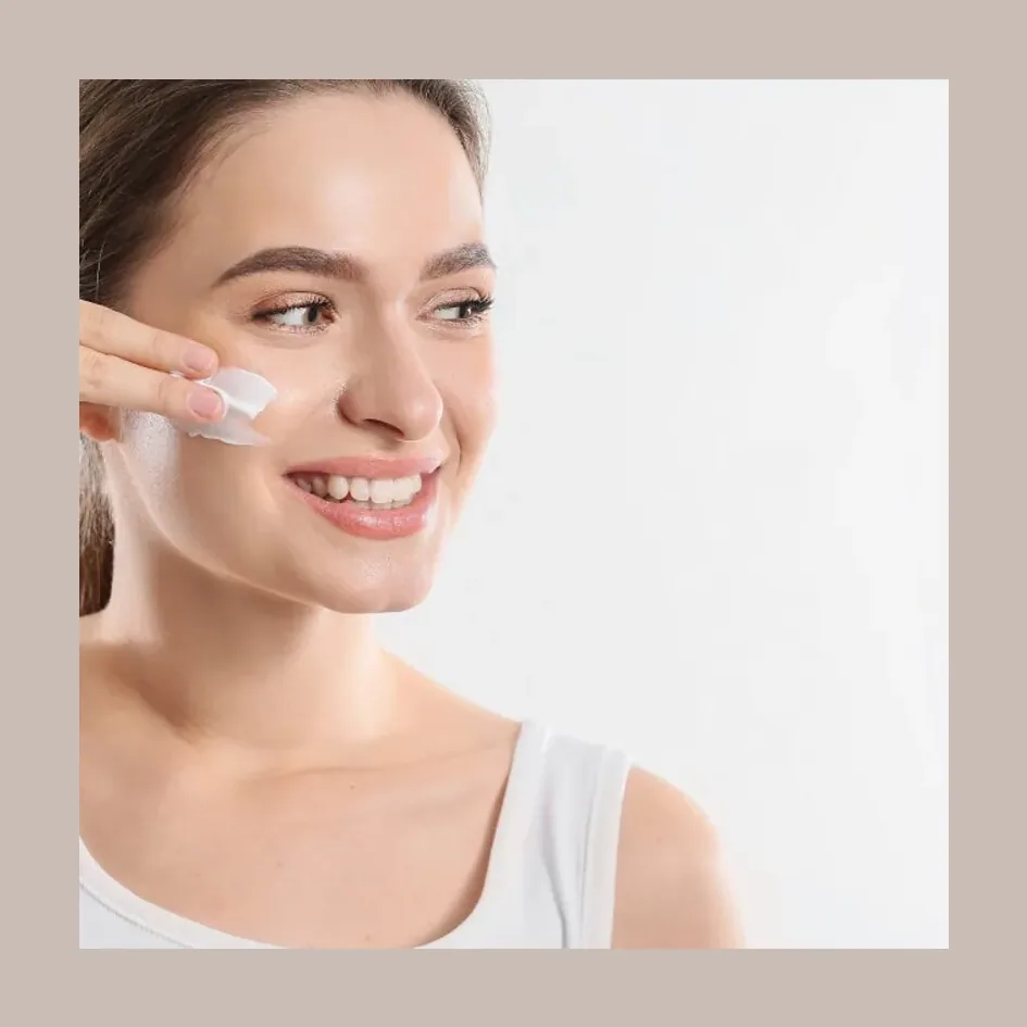 Contorno de Ojos con Cafeína